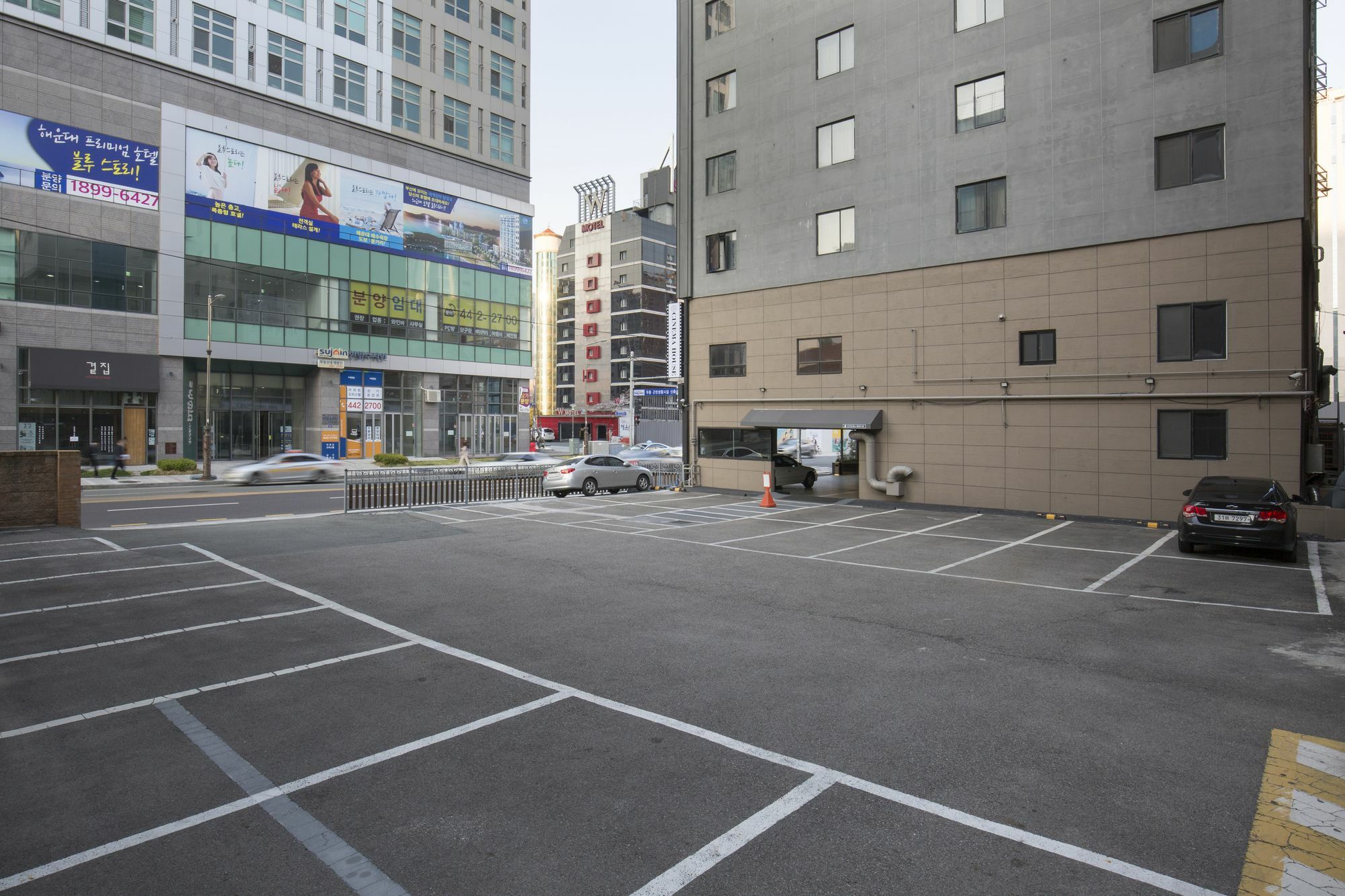 Cinema House Hotel In Ciudad Metropolitana de Busan Exterior foto